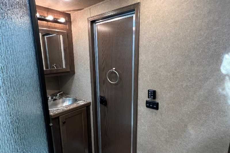 2024 Lakota Charger LE81413SR Stock Trailer with 13′ Short Wall - Image 14