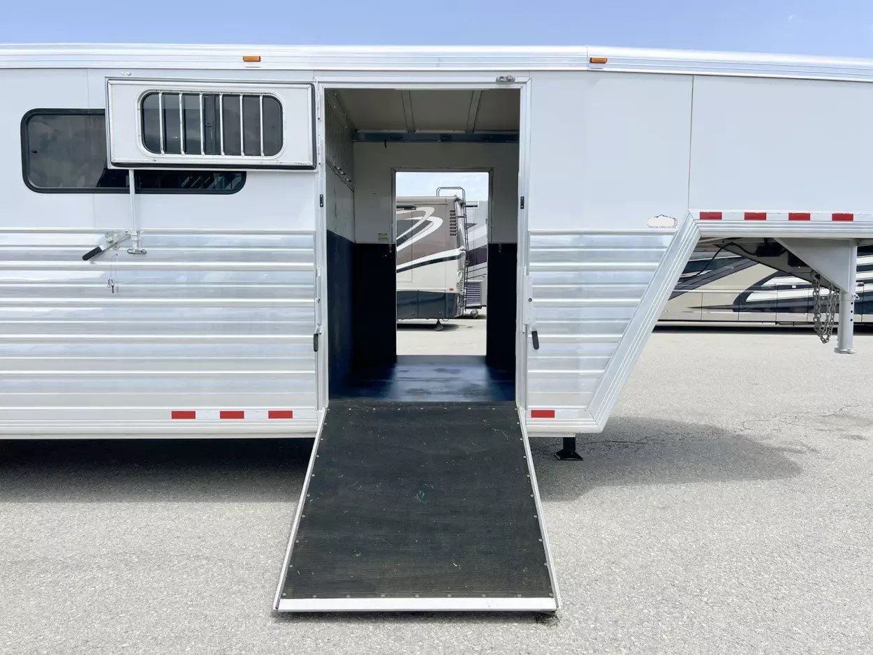 2009 Cimarron Norstar 6H Head to Head - Image 2