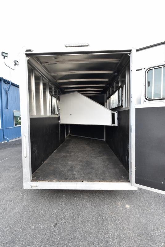 2021 Shadow Trailers Stablemate 3 Horse Trailer - Image 9