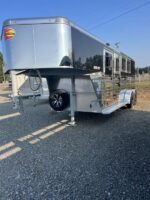2022 Sundowner 3 Horse Slant GN Trailer