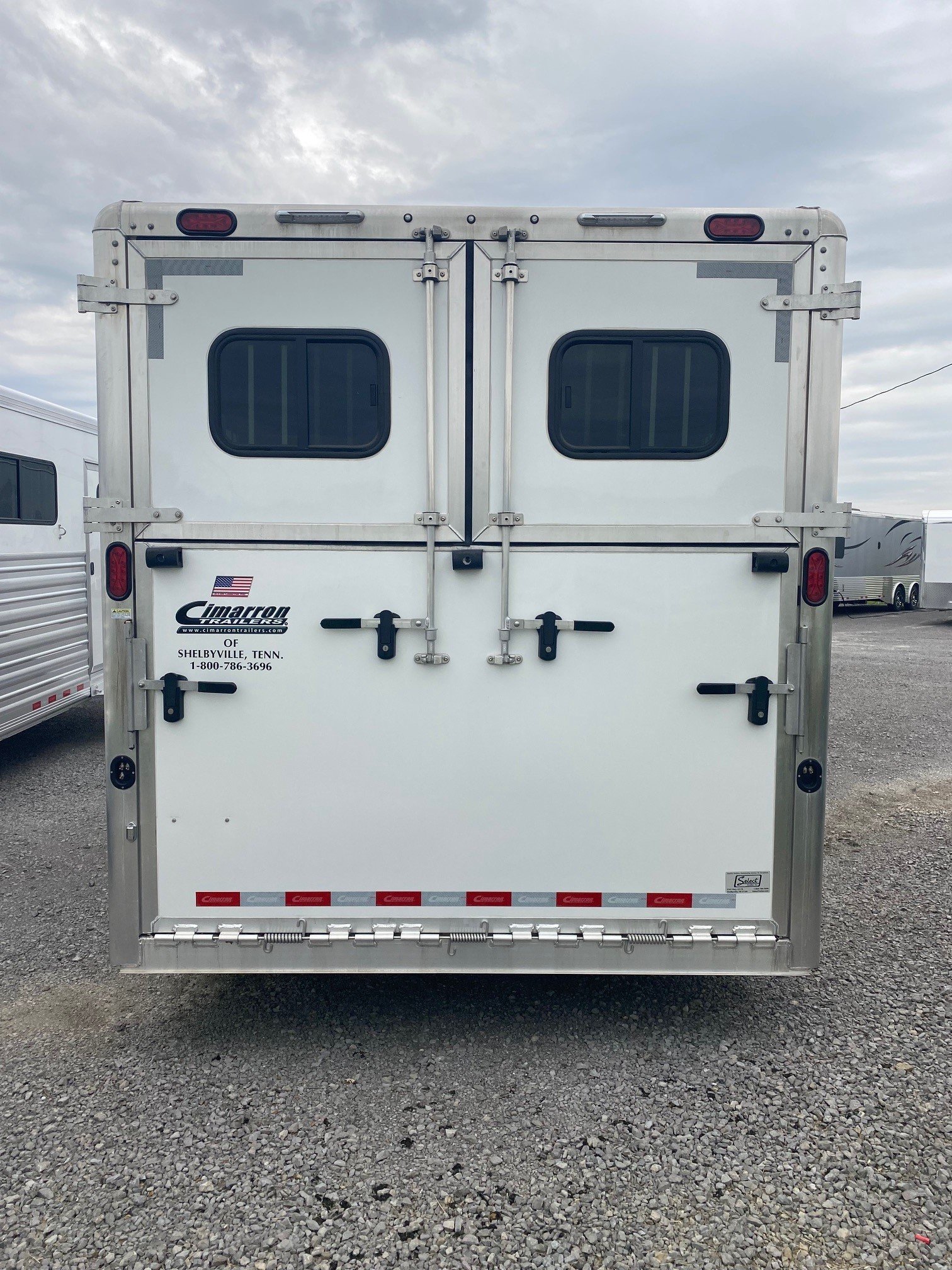 2023 CIMARRON NORSTAR 6 HORSE HEAD TO HEAD TRAILER - Image 8