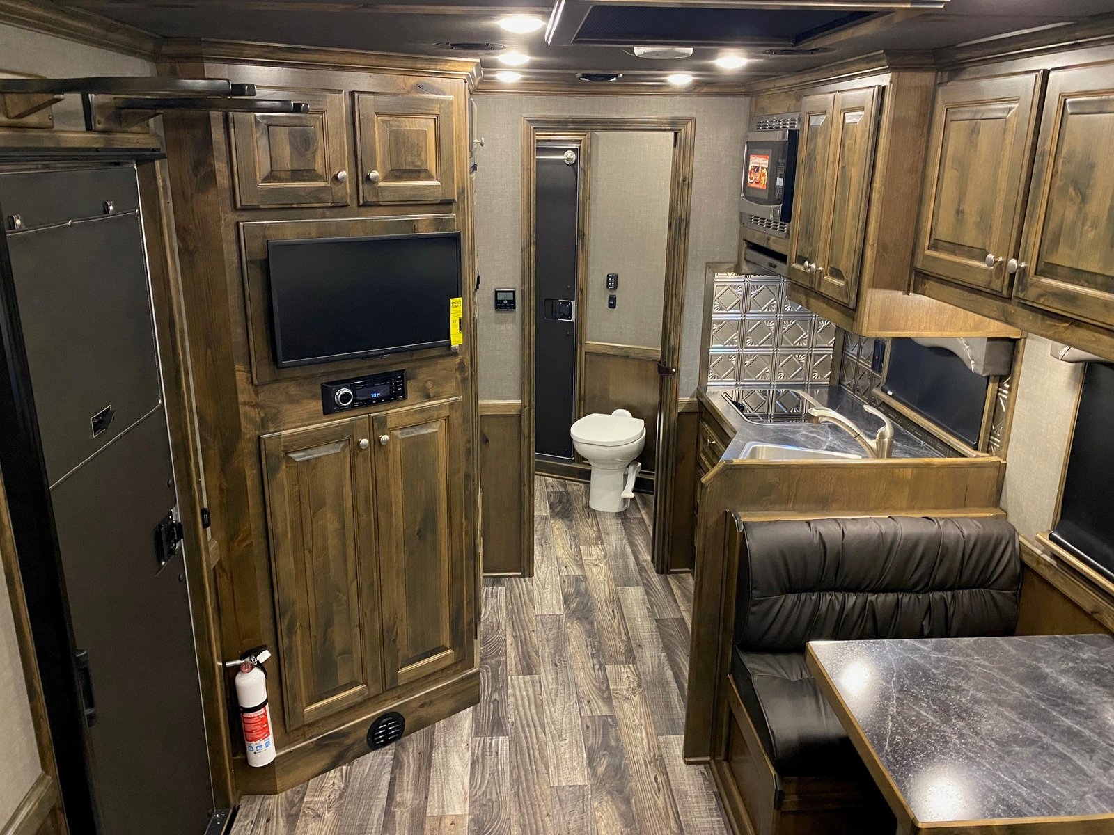 2024 Cimarron Trailers 8412 Outback Customs 4 Horse LQ - Image 57