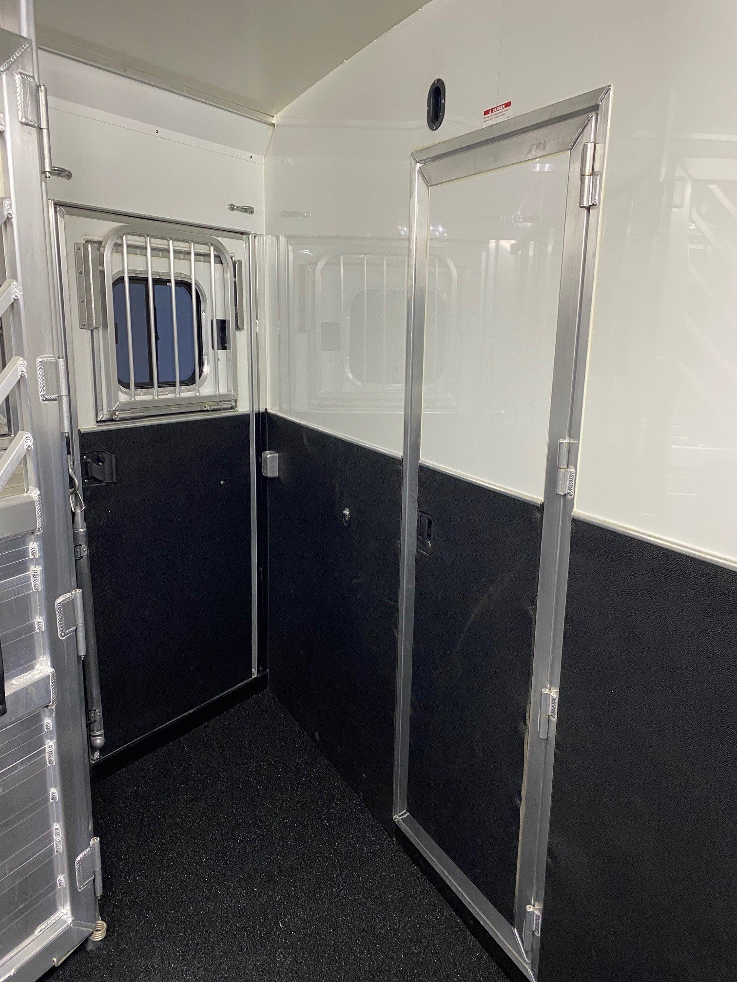 2024 Cimarron Trailers 8412 Outback Customs 4 Horse LQ - Image 39