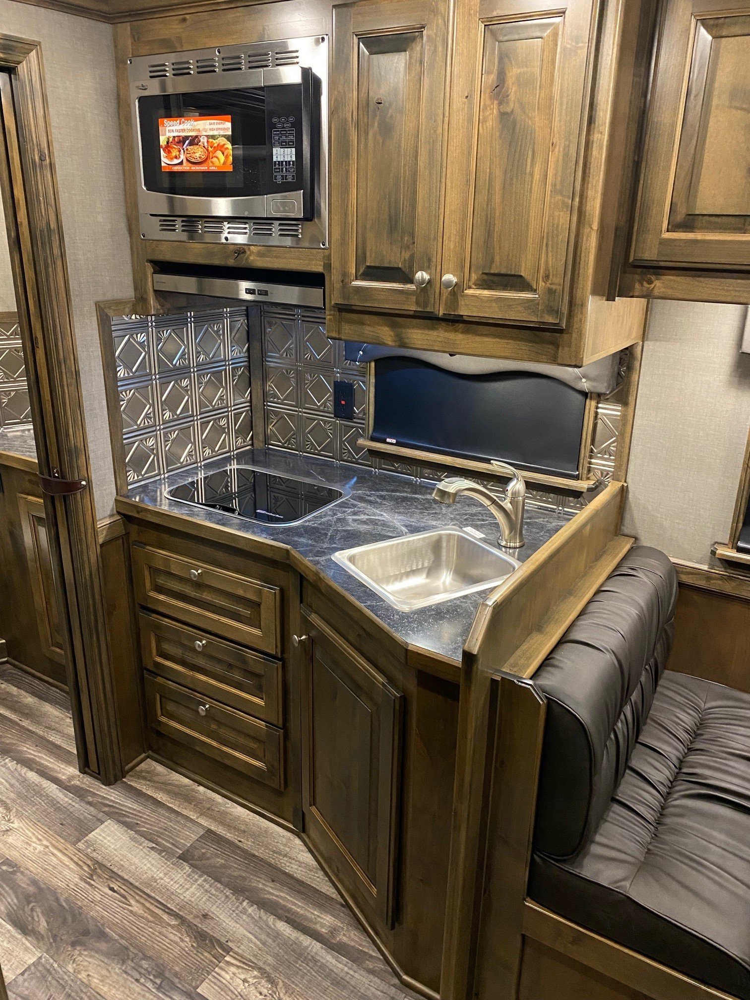 2024 Cimarron Trailers 8412 Outback Customs 4 Horse LQ - Image 51