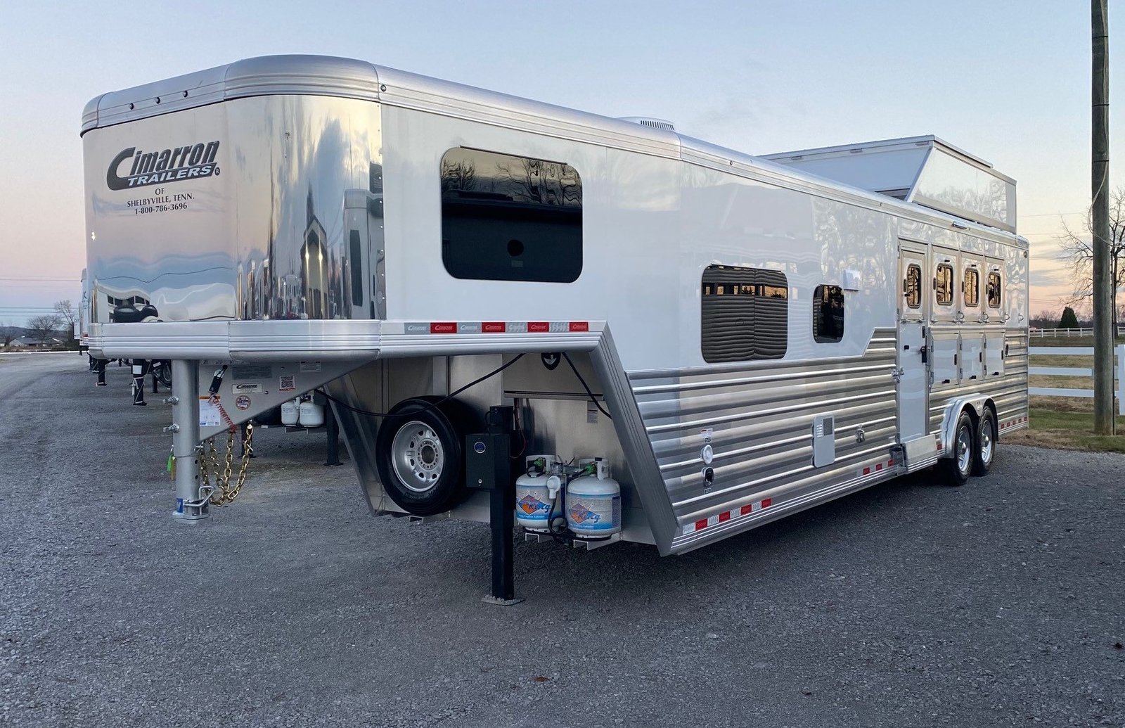 2024 Cimarron Trailers 8412 Outback Customs 4 Horse LQ - Image 10