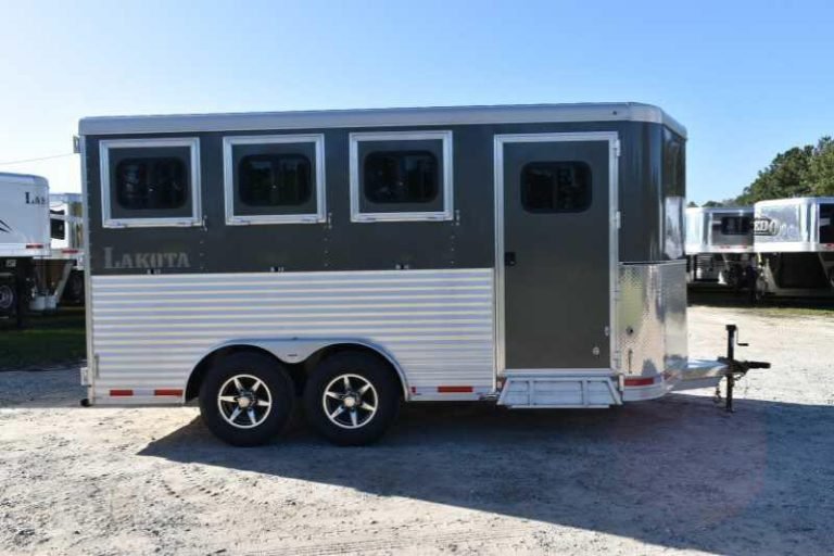 2018 Lakota 83HBPSL 3 Horse Trailer - Image 7