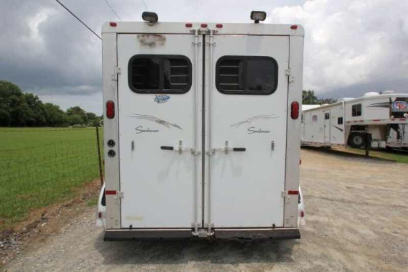 2003 Sundowner 2 Horse - Image 8