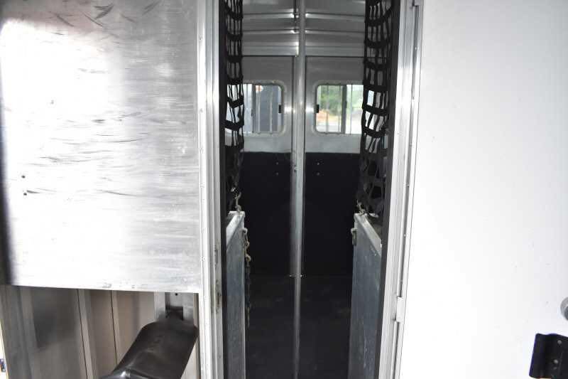 2003 Featherlite 2 Horse Straight Load Trailer - Image 3