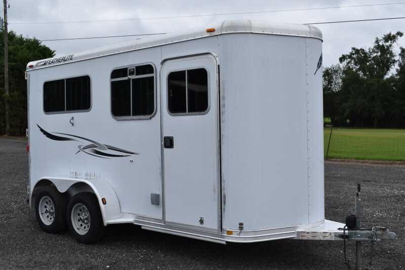 2003 Featherlite 2 Horse Straight Load Trailer - Image 18