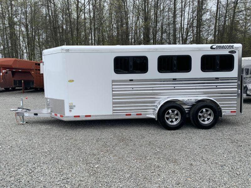 2020 19′ CIMARRON BUMPER PULL 6 PEN STOCK TRAILER - Image 3