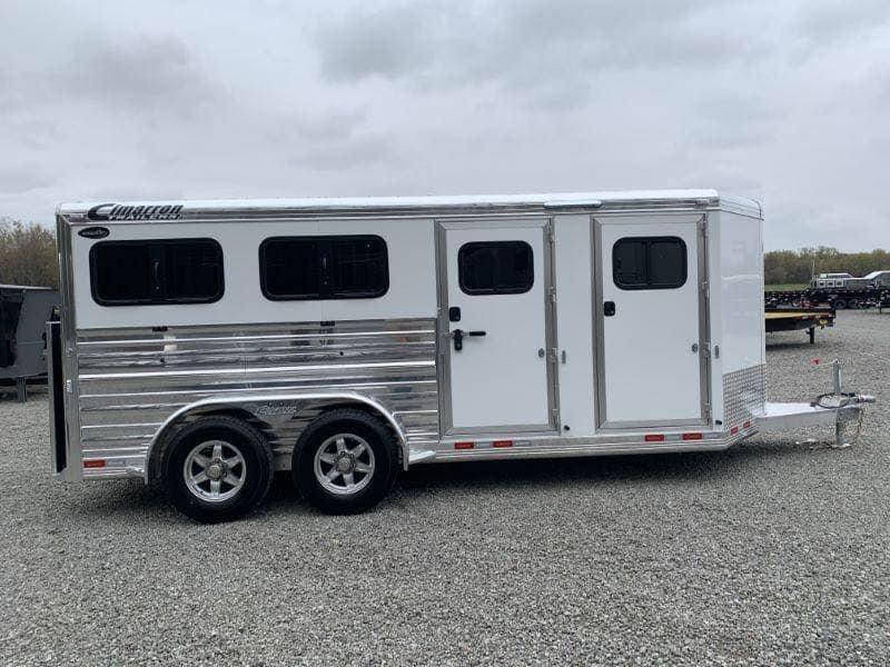 2020 19′ CIMARRON BUMPER PULL 6 PEN STOCK TRAILER - Image 17