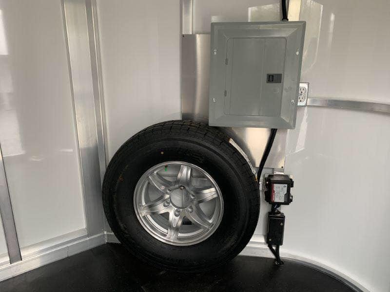 2020 19′ CIMARRON BUMPER PULL 6 PEN STOCK TRAILER - Image 14