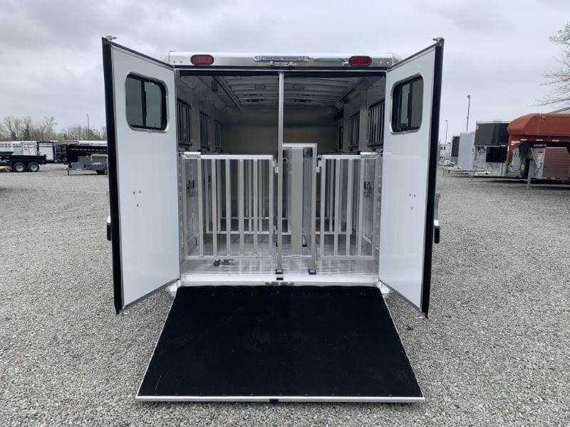 2020 19′ CIMARRON BUMPER PULL 6 PEN STOCK TRAILER - Image 8