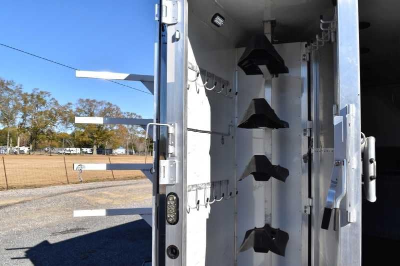 2015 Lakota 8411GLQ 4 Horse Trailer with 11′ Short Wall - Image 22