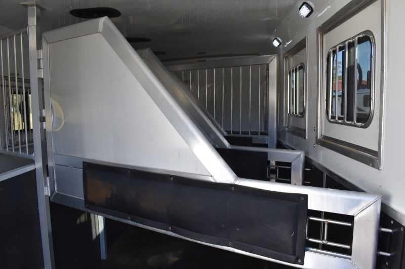 2015 Lakota 8411GLQ 4 Horse Trailer with 11′ Short Wall - Image 24