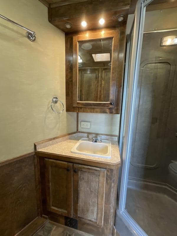 2008 4-Star Trailer 4 horse 12ft Outlaw LQ - Image 50