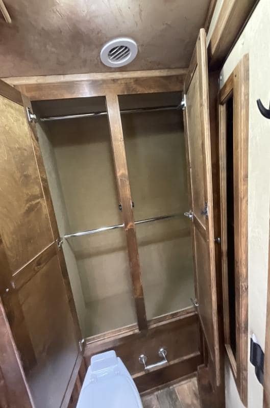 2008 4-Star Trailer 4 horse 12ft Outlaw LQ - Image 55