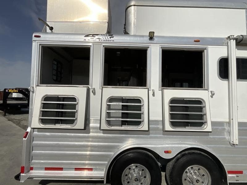 2008 4-Star Trailer 4 horse 12ft Outlaw LQ - Image 19