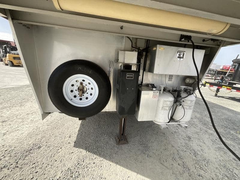 2008 4-Star Trailer 4 horse 12ft Outlaw LQ - Image 6