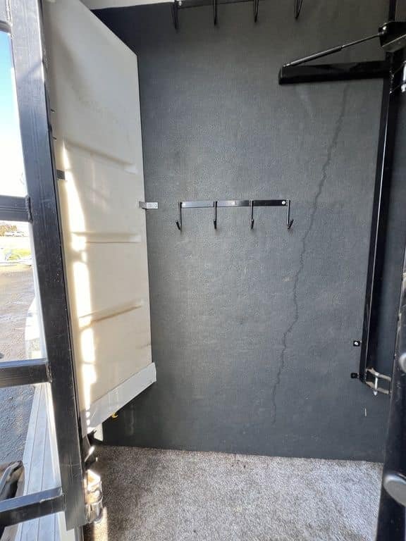 2020 Trails West Sierra Gooseneck 4 Horse - Image 18