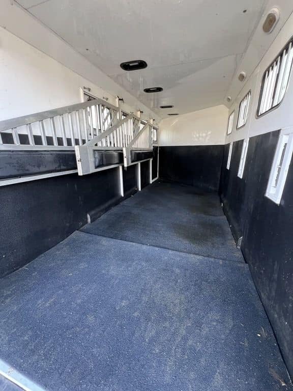 2020 Trails West Sierra Gooseneck 4 Horse - Image 20