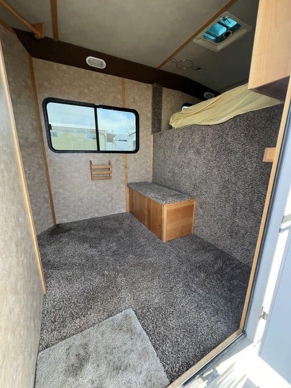 2020 Trails West Sierra Gooseneck 4 Horse - Image 8