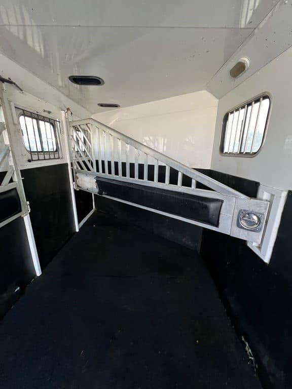 2020 Trails West Sierra Gooseneck 4 Horse - Image 21