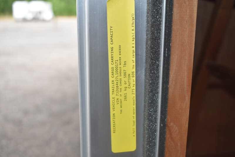 2020 SMC SL8418SCEBUG 4 Horse Trailer with 18 Short Wall - Image 40