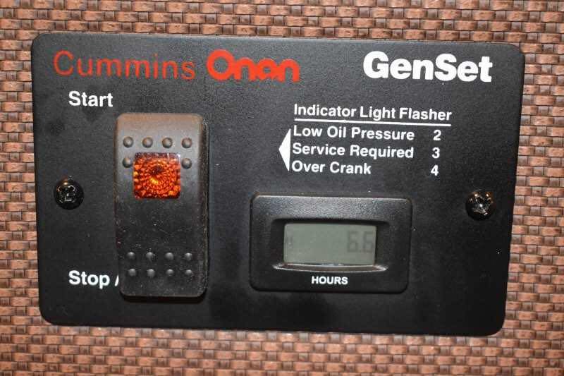 2020 SMC SL8418SCEBUG 4 Horse Trailer with 18 Short Wall - Image 24