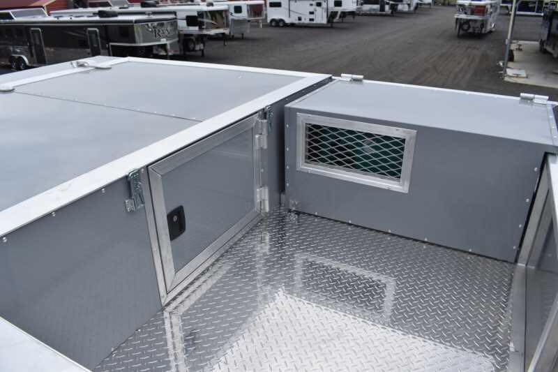 2020 SMC SL8418SCEBUG 4 Horse Trailer with 18 Short Wall - Image 13