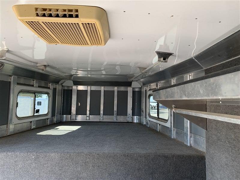 2007 4 Star 4 Horse Slant Gooseneck - Image 18