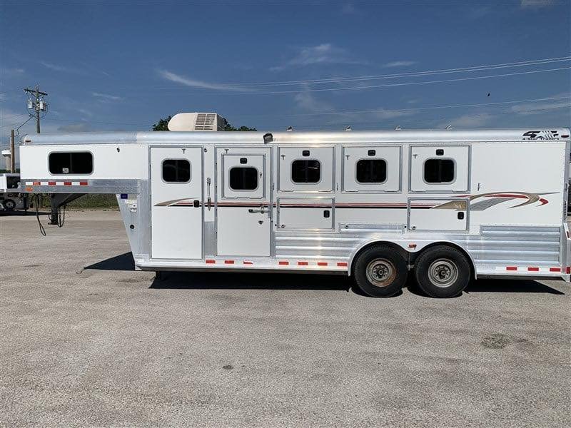 2007 4 Star 4 Horse Slant Gooseneck - Image 8