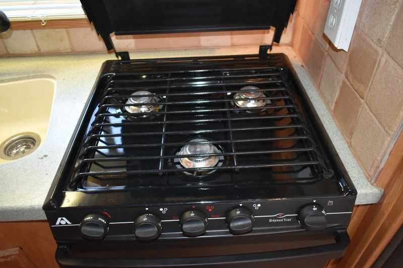 2005 Sundowner Sunlite 6LQ Horse Trailer with 11′ Short Wall 725 Grand Sierra 8612GLQ MidTack - Image 33