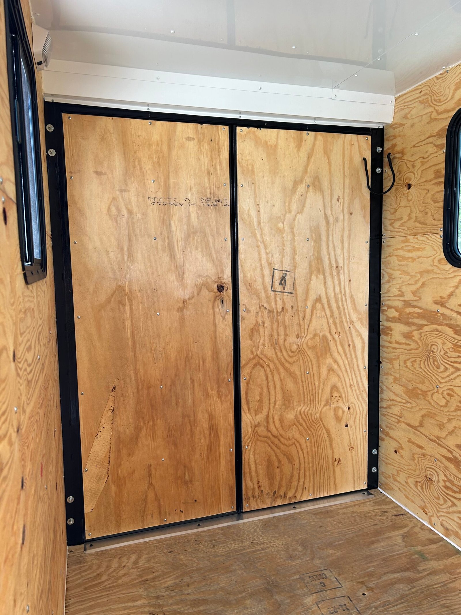 5 x 8 x 6 custom camping trailer - Image 2