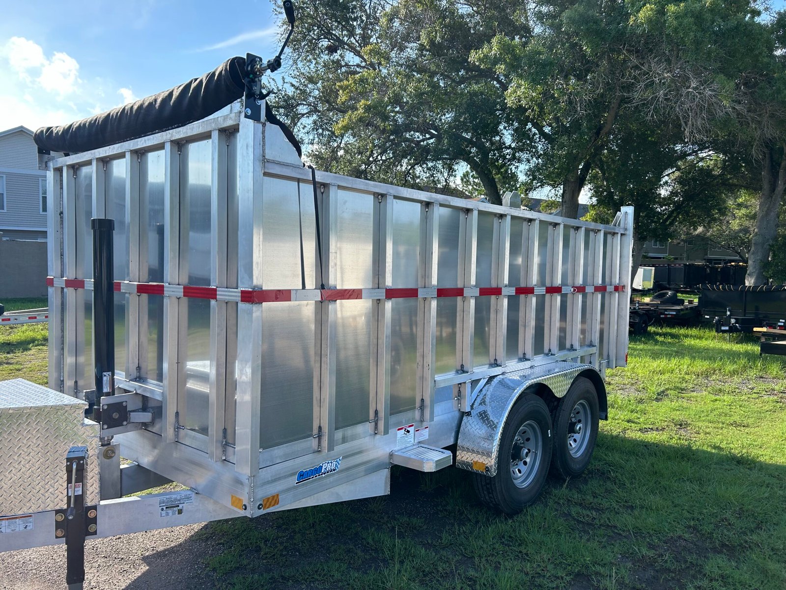 7x14x4 cargo pro aluminum dump trailer - Image 8