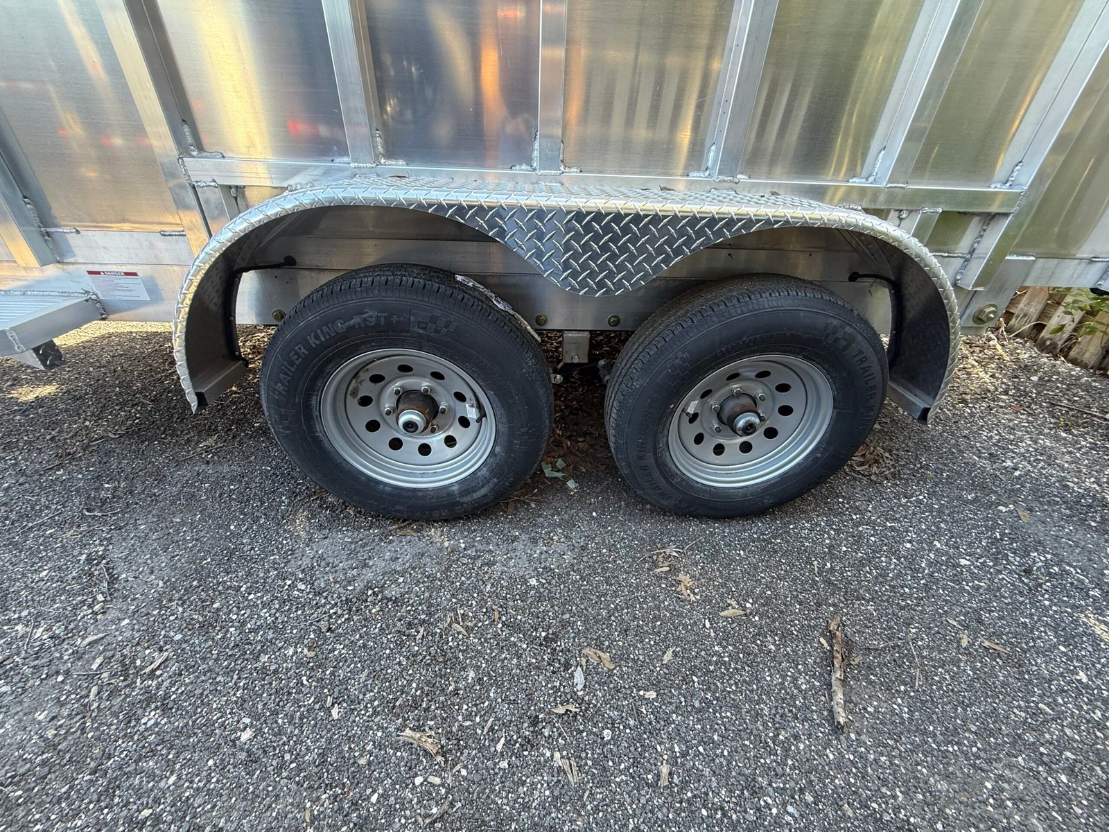 6X12X4 ALUMINUM DUMP 10K - Image 2