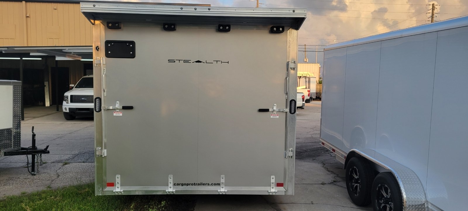 8.5 x 24 Aluminum Car Hauler Trailer Stealth - Image 8